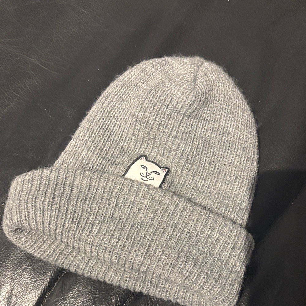 Ripndip Gray Knit Beanie with Cat Design